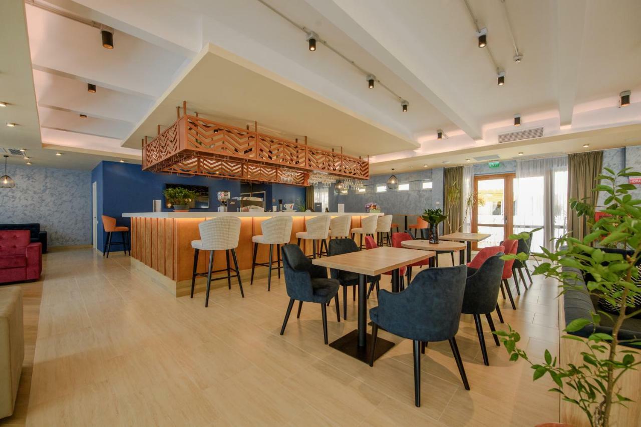 Hotel Piccadilly Мамая Экстерьер фото